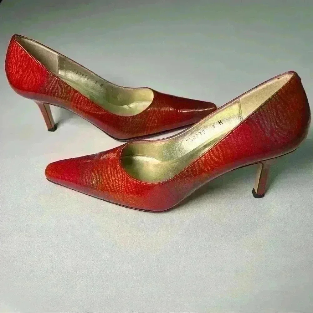 Casa Blanca heels in a beautiful print. SZ 8 M